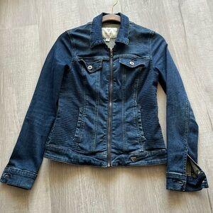 Guess dark wash denim stretch jean jacket M